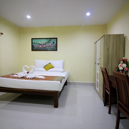 Sri Siam Resort Kanchanaburi Luaran gambar