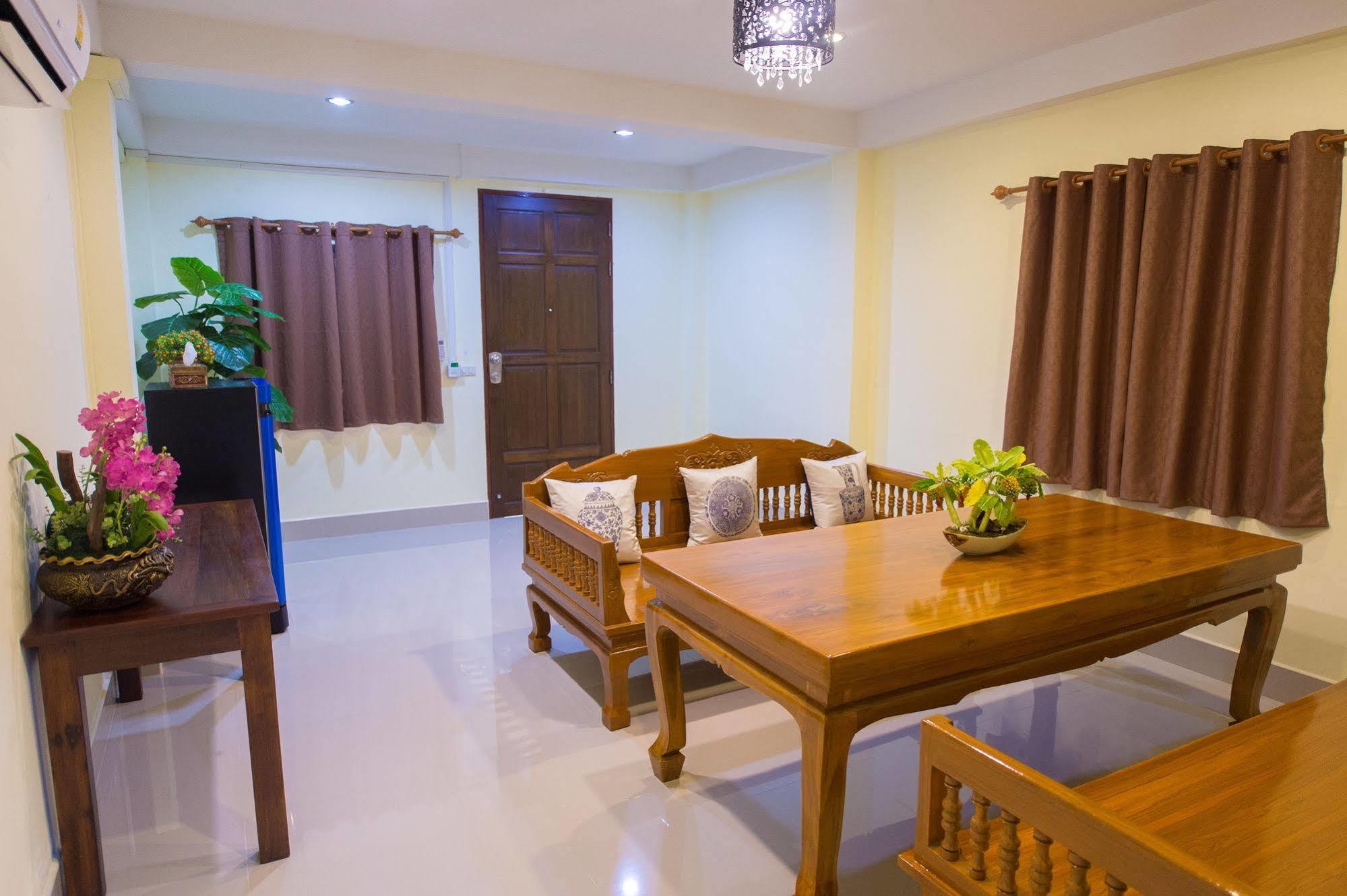 Sri Siam Resort Kanchanaburi Luaran gambar