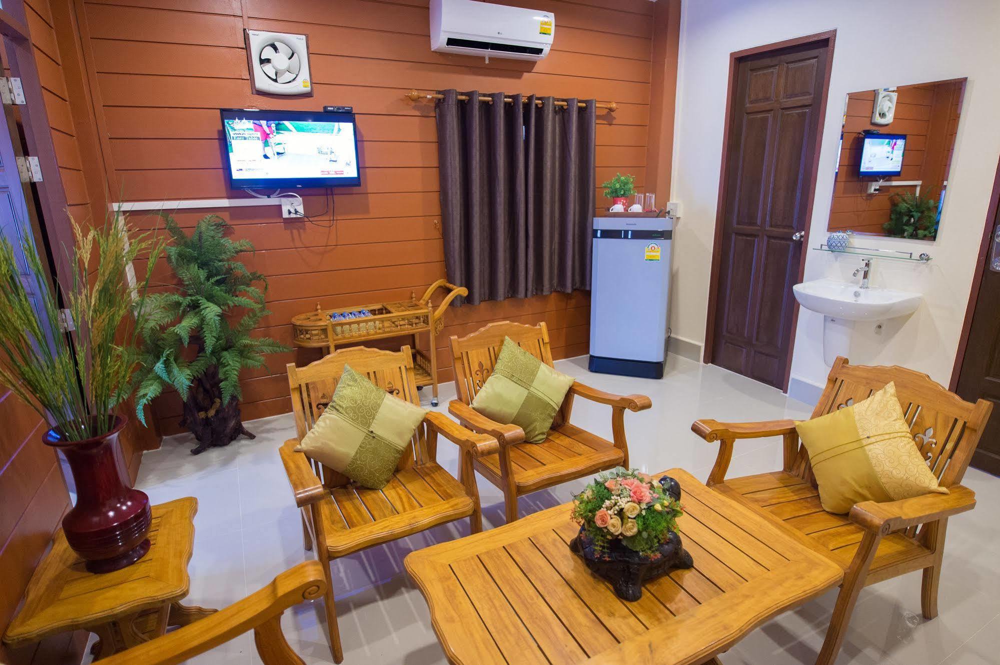 Sri Siam Resort Kanchanaburi Luaran gambar