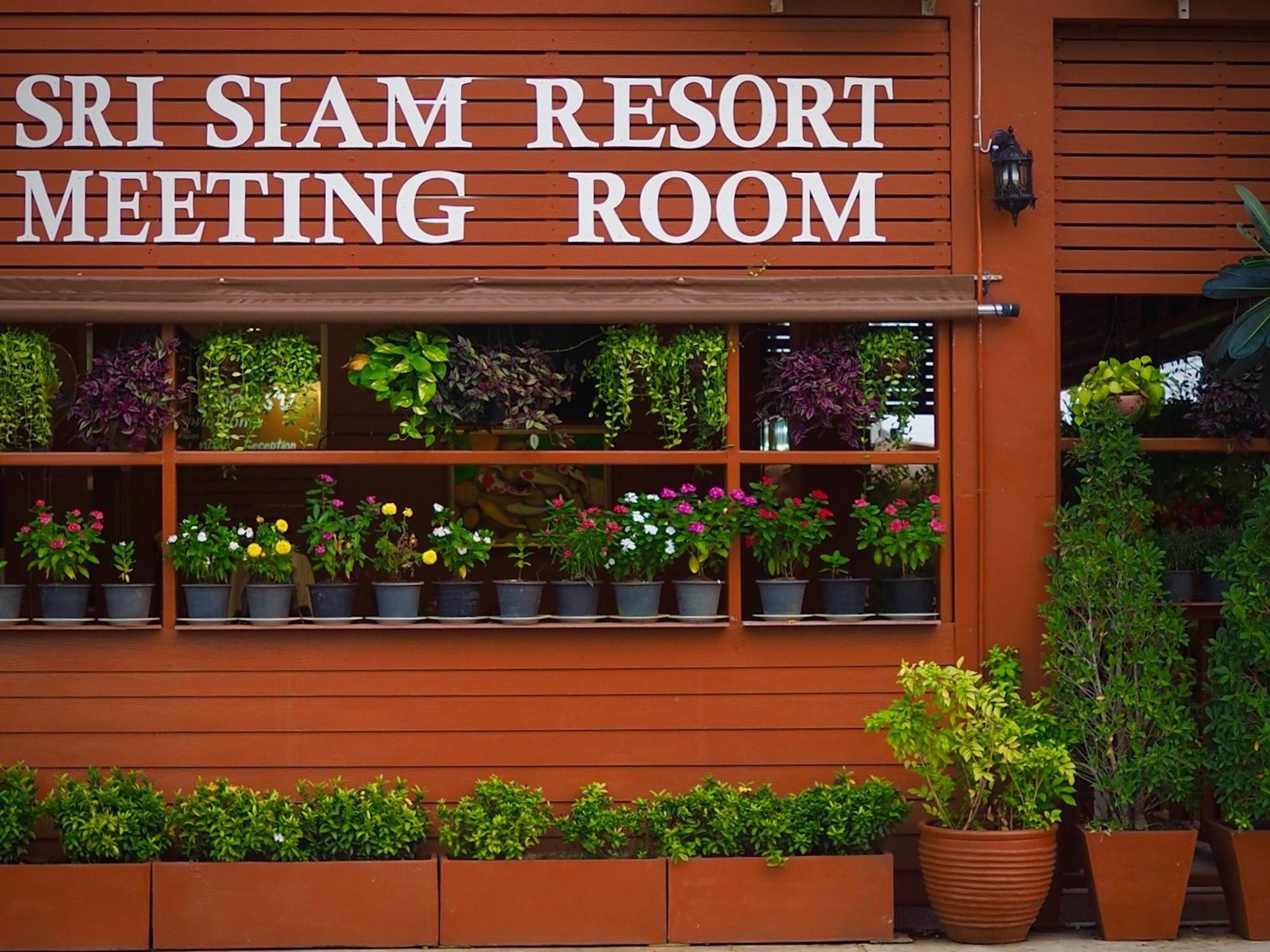 Sri Siam Resort Kanchanaburi Luaran gambar